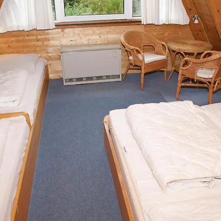 펜션 Zeltdachhaus Mit Kamin Und Grosser Terrasse *